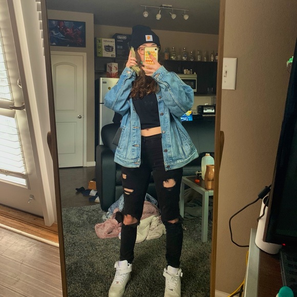 Meet your Posher, Cecilia - Picture 3 of 6